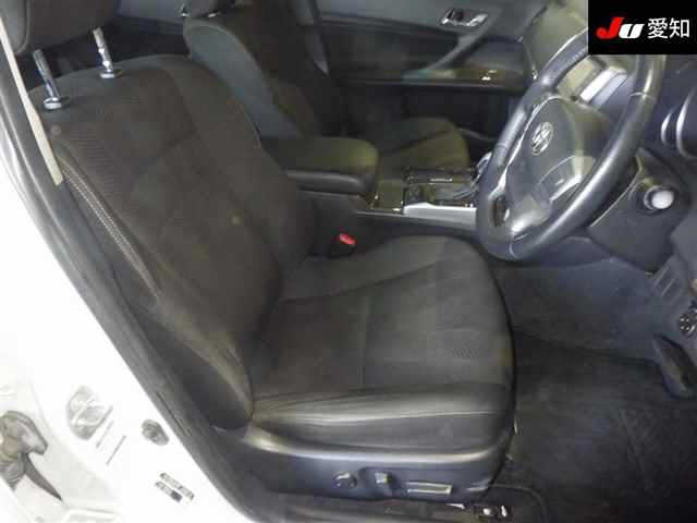 TOYOTA MARK X 2013