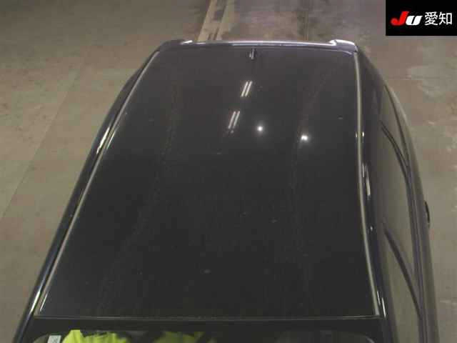 TOYOTA PRIUS ALPHA 2012