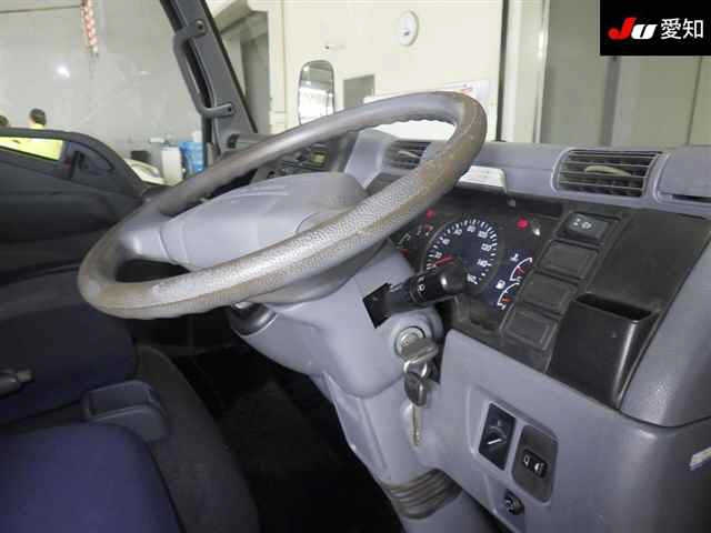 MITSUBISHI CANTER 2009