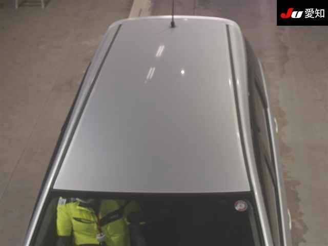 TOYOTA WISH 2010