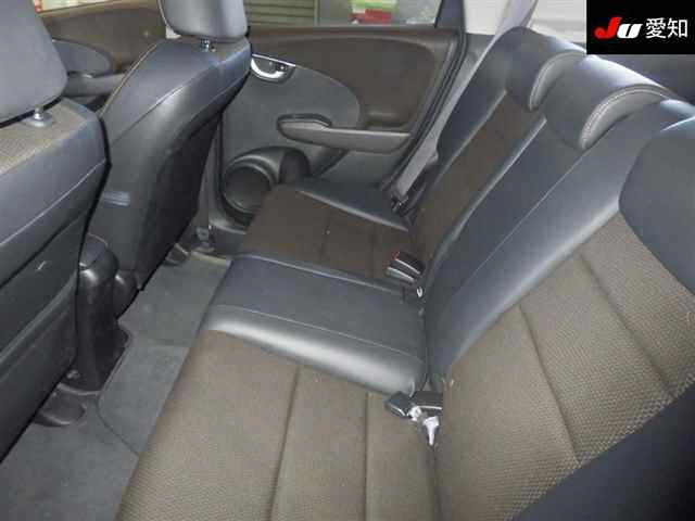 HONDA FIT SHUTTLE 2012
