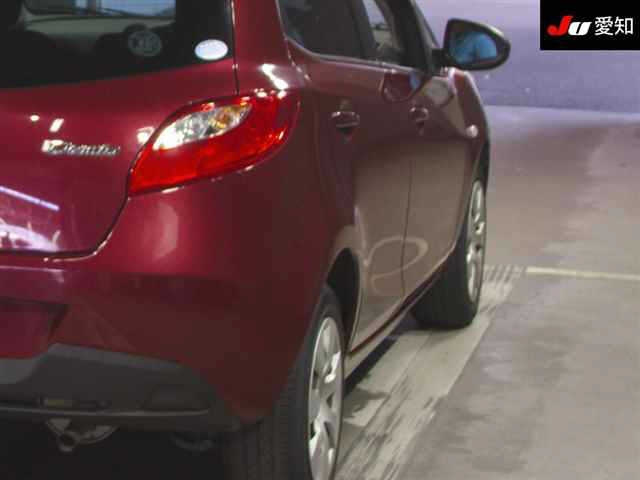 MAZDA DEMIO 2014