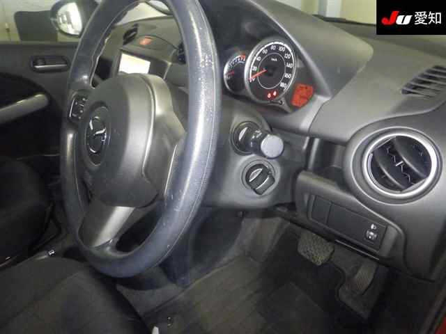 MAZDA DEMIO 2014