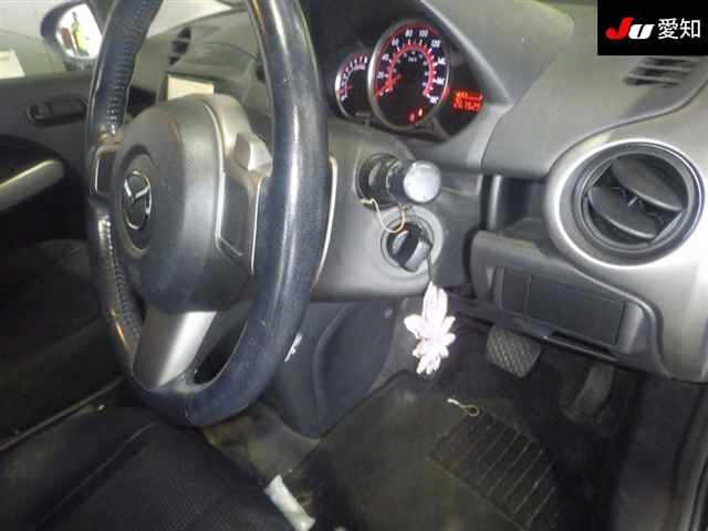 MAZDA DEMIO 2008