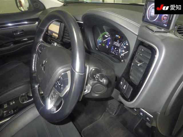 MITSUBISHI OUTLANDER PHEV 2018