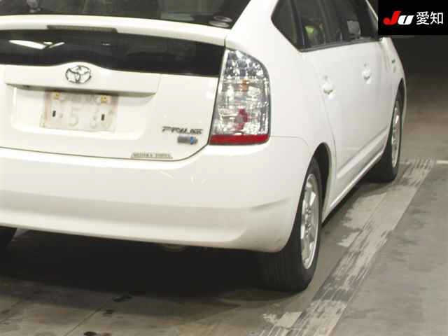 TOYOTA PRIUS 2010