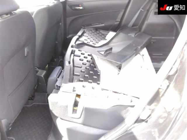 SUZUKI SWIFT 2011