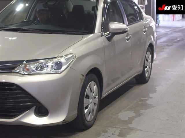 TOYOTA COROLLA AXIO 2016