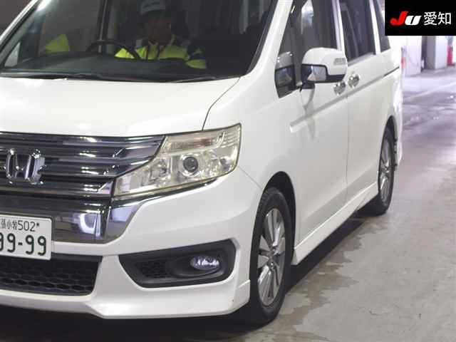 HONDA STEP WAGON 2012