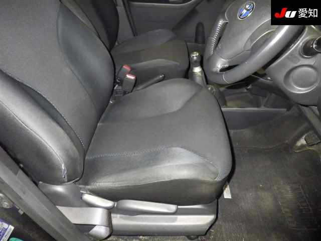 TOYOTA VITZ 2009