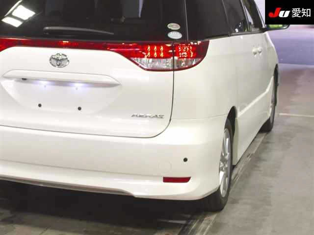 TOYOTA ESTIMA 2009