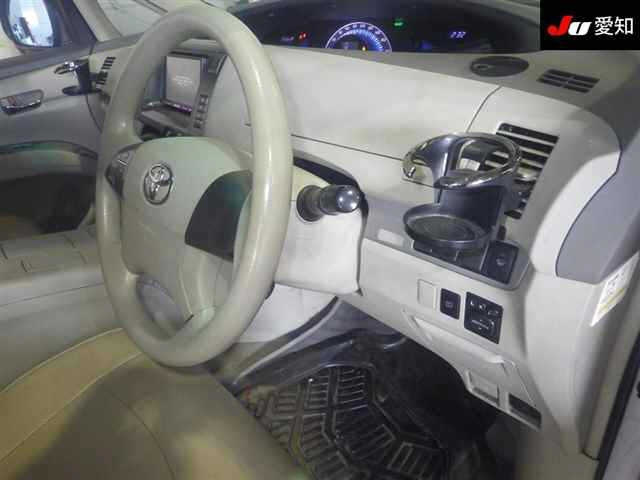 TOYOTA ESTIMA HYBRID 2009