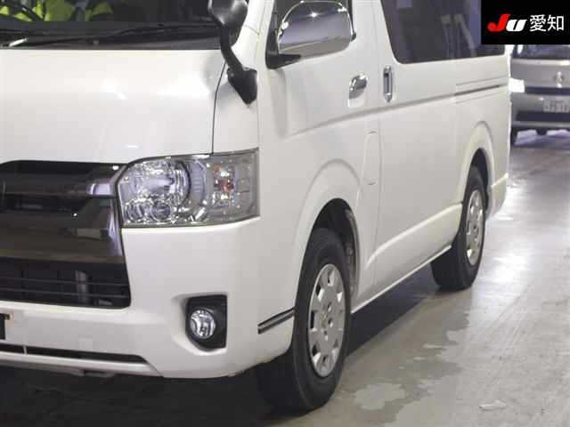 TOYOTA REGIUS ACE VAN 2019