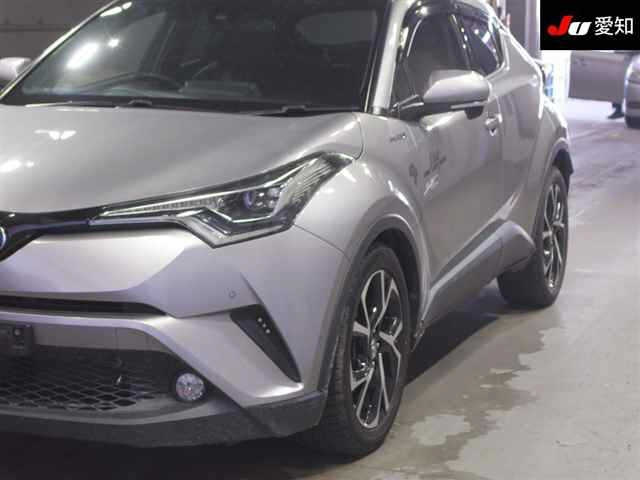 TOYOTA C-HR 2017