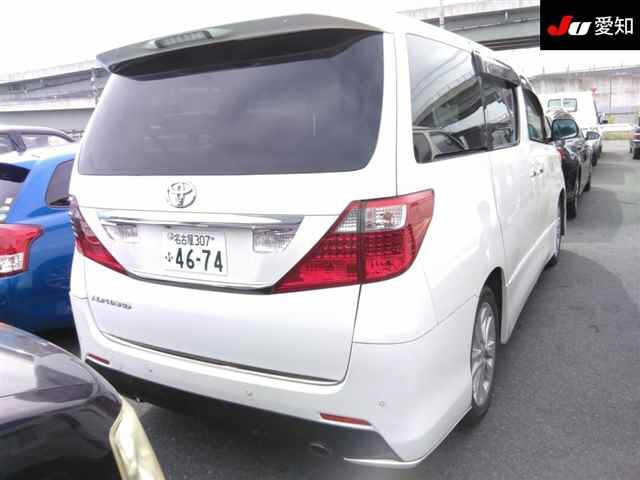 TOYOTA ALPHARD 2009