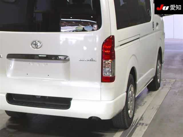 TOYOTA REGIUS ACE VAN 2019