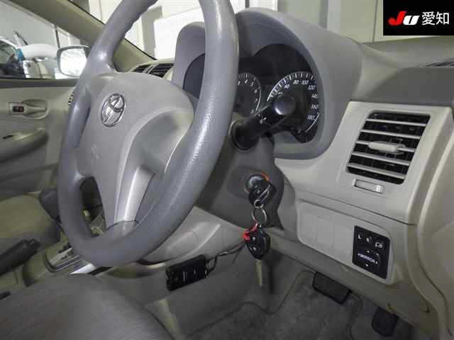 TOYOTA COROLLA AXIO 2009