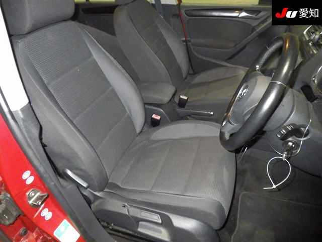 VOLKSWAGEN GOLF 2009