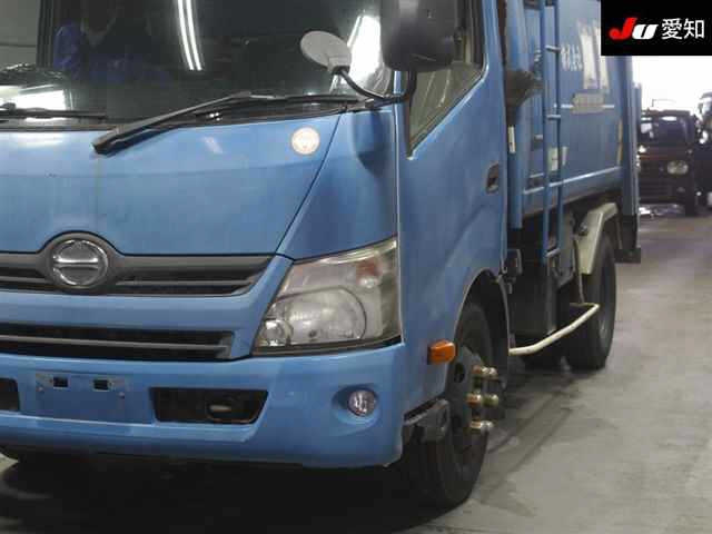 HINO DUTRO 2012