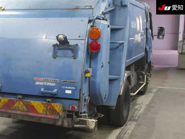 HINO DUTRO 2012