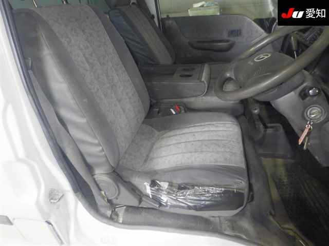 MAZDA BONGO VAN 2010