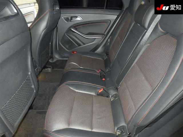 MERCEDES BENZ CLA CLASS 2017
