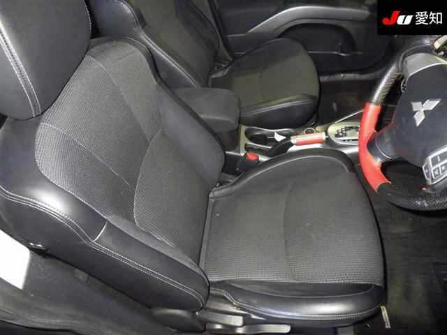 MITSUBISHI OUTLANDER 2008