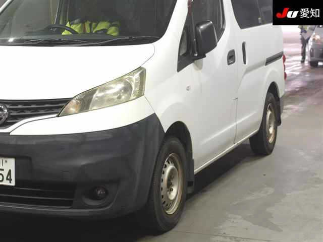 NISSAN NV200 2009