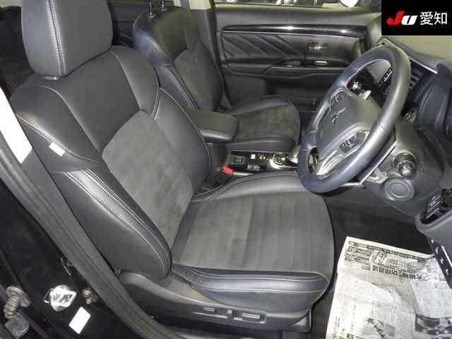 MITSUBISHI OUTLANDER PHEV 2020
