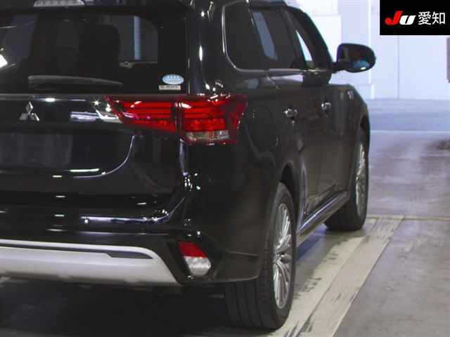 MITSUBISHI OUTLANDER PHEV 2020