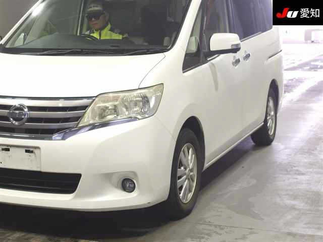 NISSAN SERENA 2011