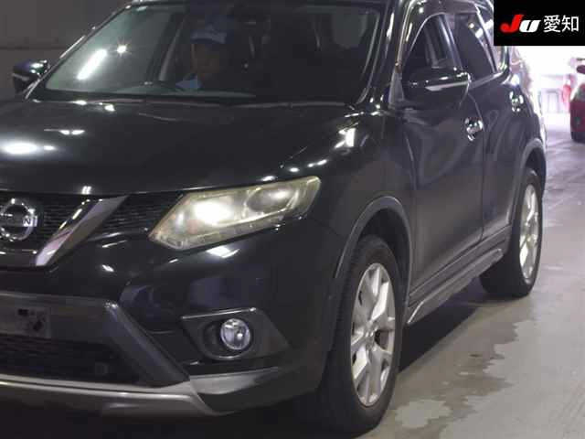 NISSAN X-TRAIL 2015