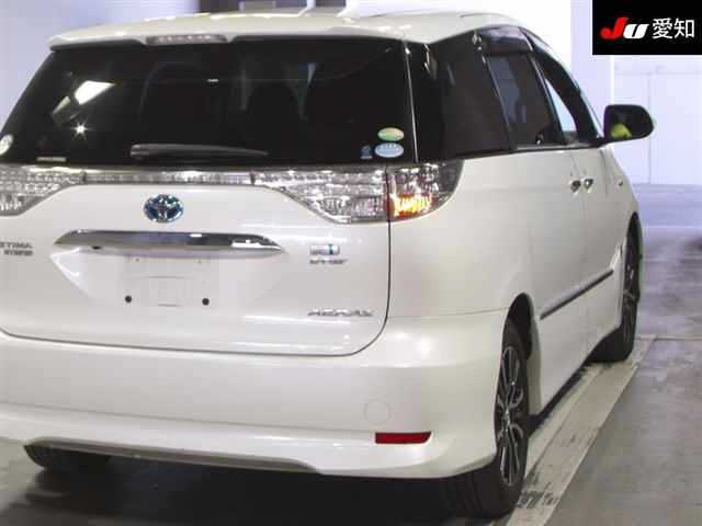 TOYOTA ESTIMA HYBRID 2013