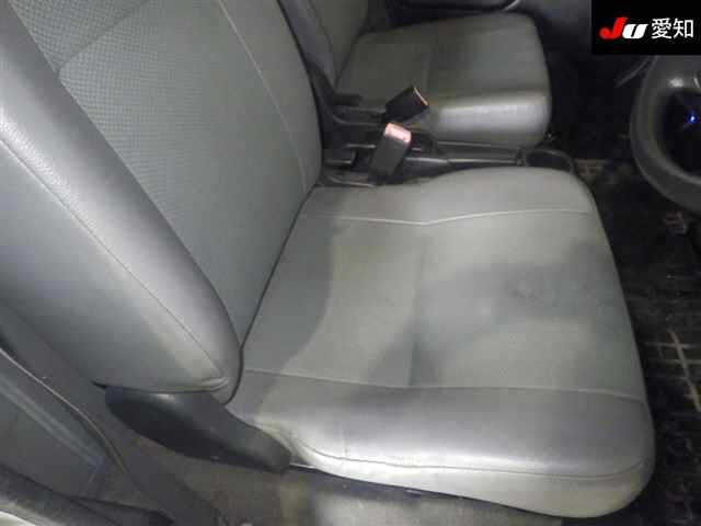 TOYOTA TOWN ACE VAN 2010