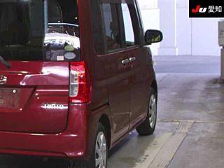 DAIHATSU TANTO 2014