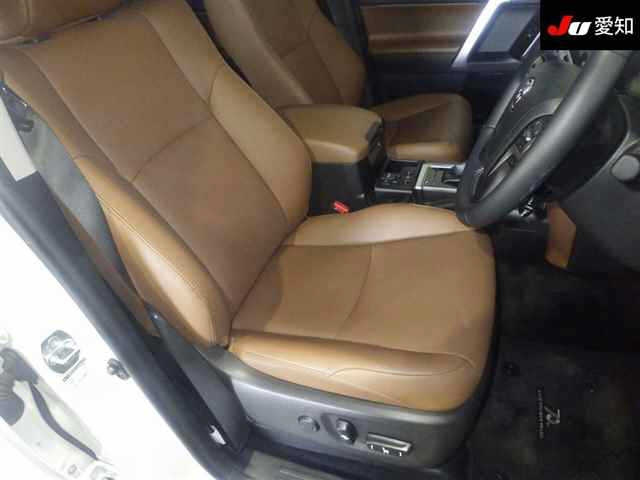 TOYOTA LAND CRUISER PRADO 2022