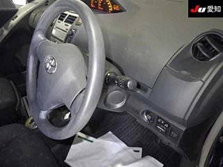TOYOTA VITZ 2008