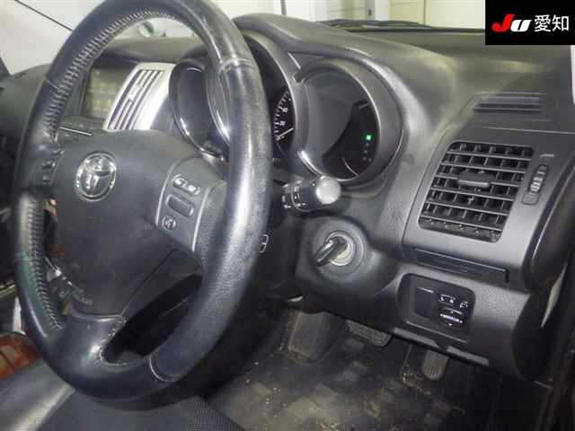 TOYOTA HARRIER 2008