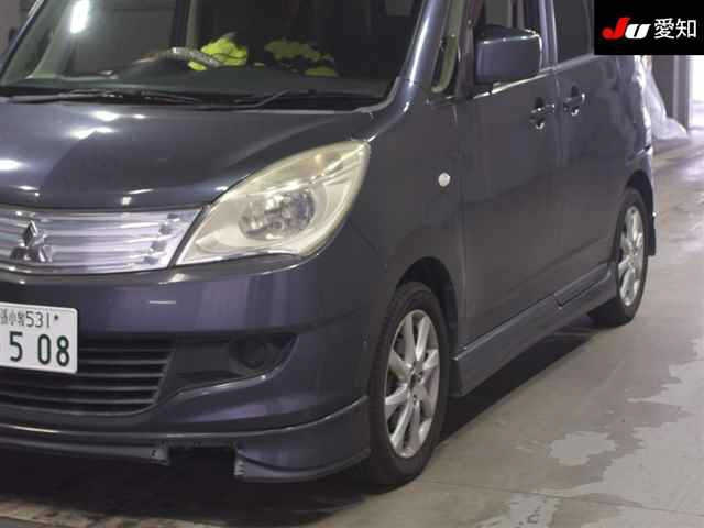 MITSUBISHI DELICA D2 2013