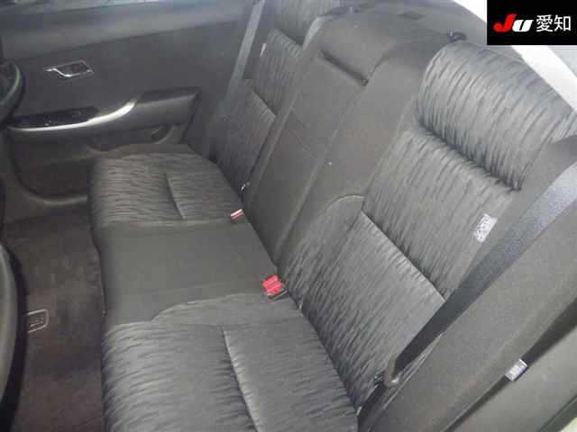TOYOTA CROWN 2011