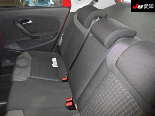 VOLKSWAGEN POLO 2016