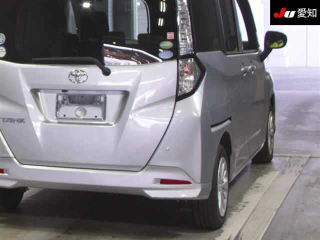 TOYOTA TANK 2018