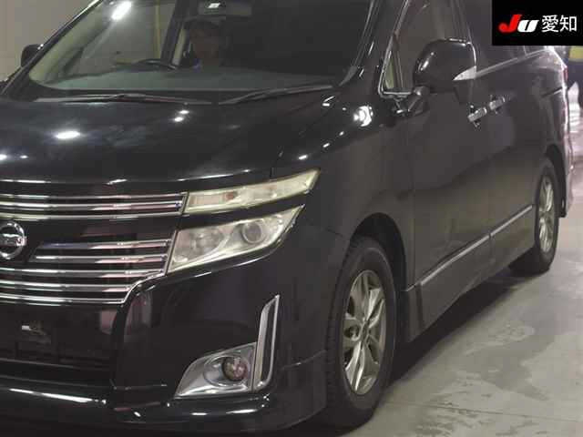NISSAN ELGRAND 2012