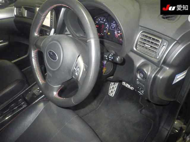 SUBARU EXIGA 2012