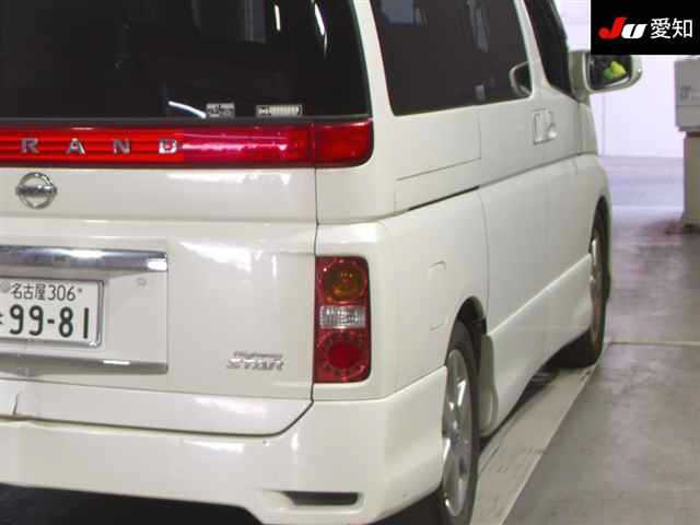 NISSAN ELGRAND 2009