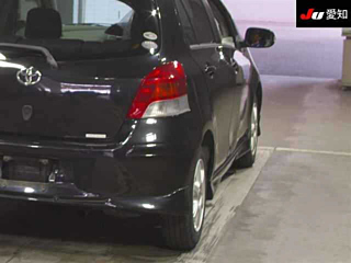 TOYOTA VITZ 2008