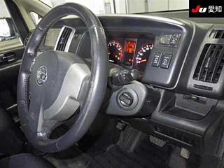 NISSAN SERENA 2008