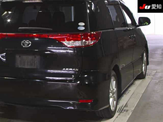 TOYOTA ESTIMA 2010