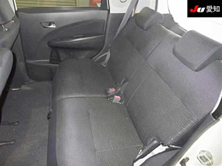 DAIHATSU MOVE 2012