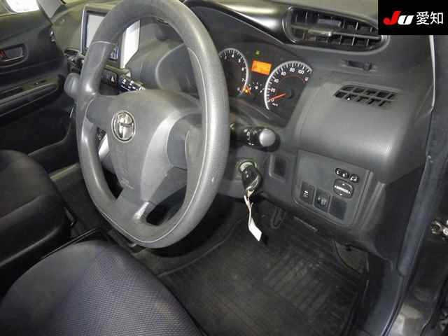 TOYOTA WISH 2016